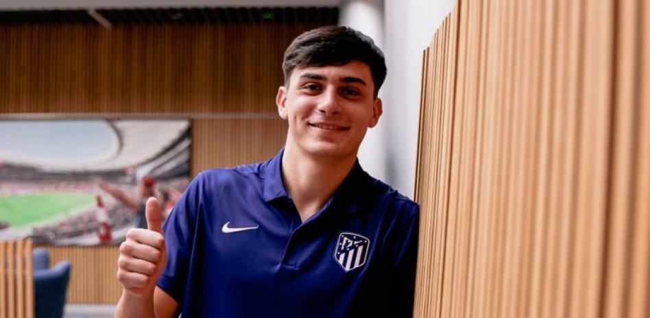 世界杯客户端升级下载-世体：巴萨重新关注马竞青训后卫斯皮纳，也在关注亚基罗维奇