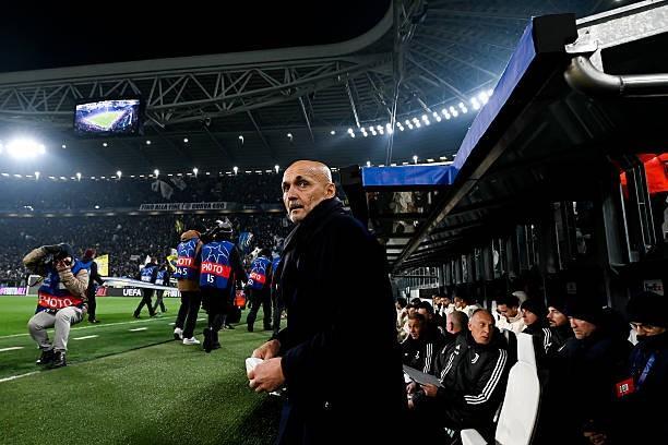 世界杯高清直播平台-记者：斯帕莱蒂和球迷发生争执，进球后又对其进行嘲讽